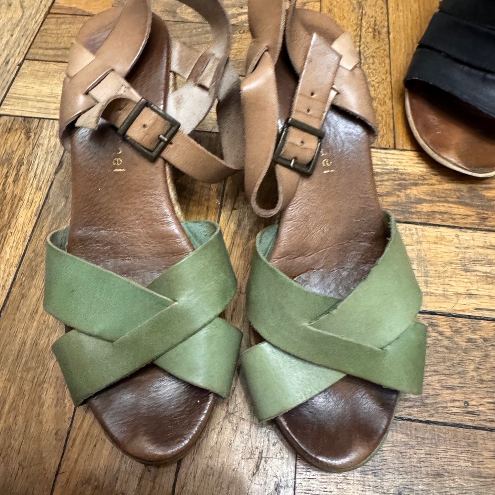 Stylish Green and Brown Women's Sandals